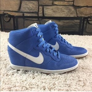 Nike dunk sky high blue suede wedge sneakers 9.5